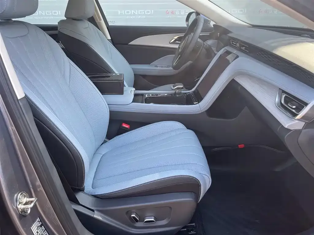 Hongqi H5 PHEV 2025 из CN, фото 7
