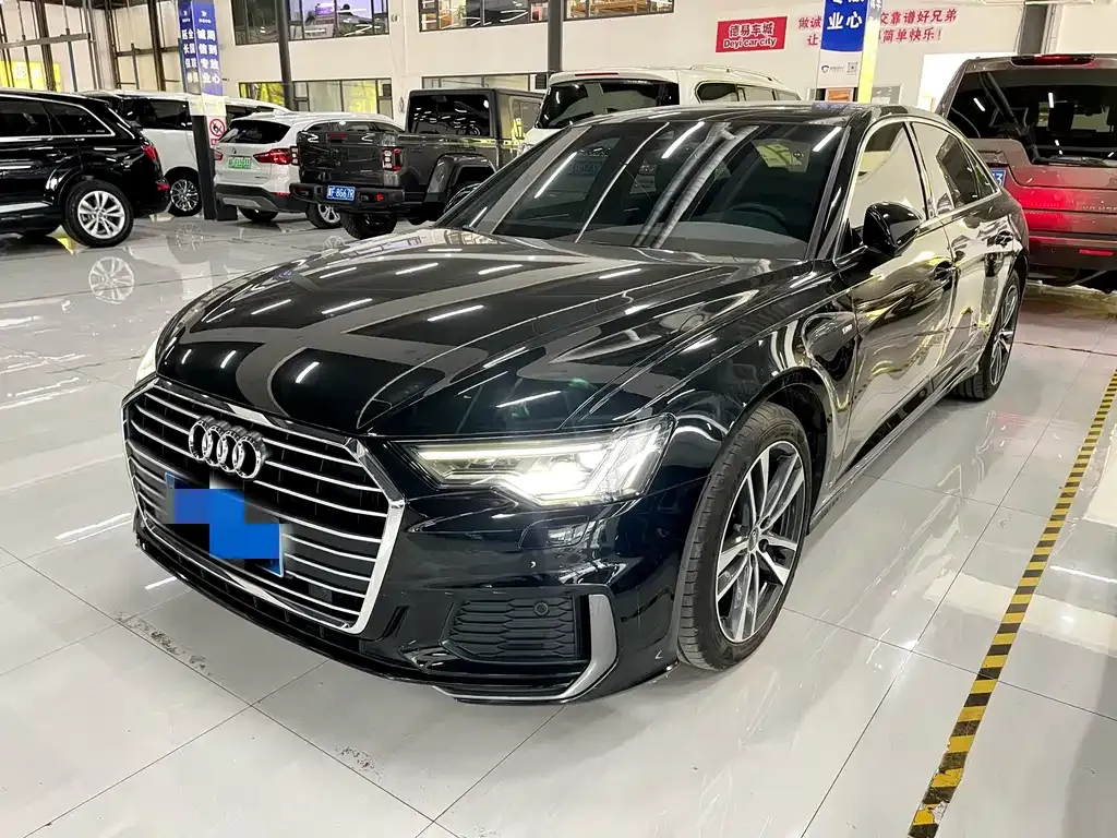 Audi A6L 2021 из CN, фото 1