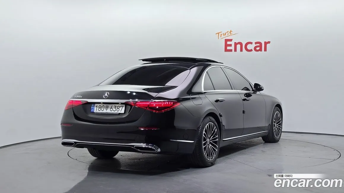Mercedes-Benz S-Class 2023 из KR, фото 2