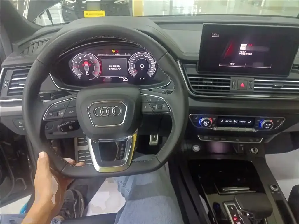 Audi Q5L 2025 из CN, фото 10