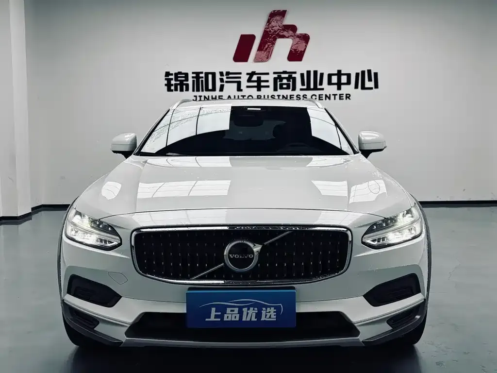 Volvo V90 2022 из CN, фото 2