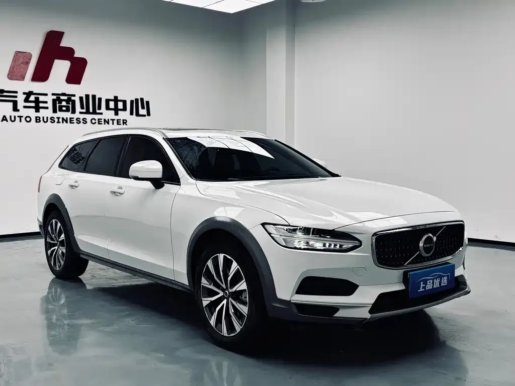Volvo V90 2022 из CN, фото 3
