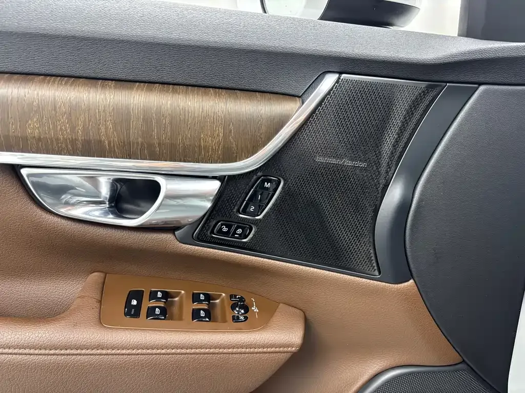 Volvo V90 2022 из CN, фото 9