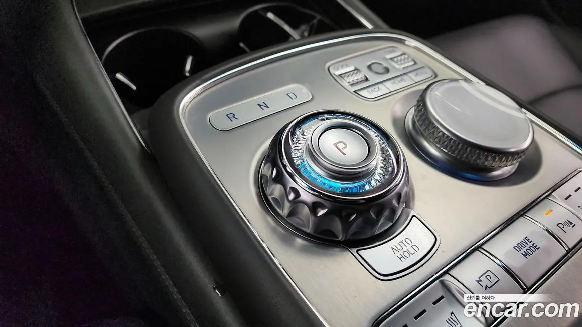 Genesis G90 — фото 9