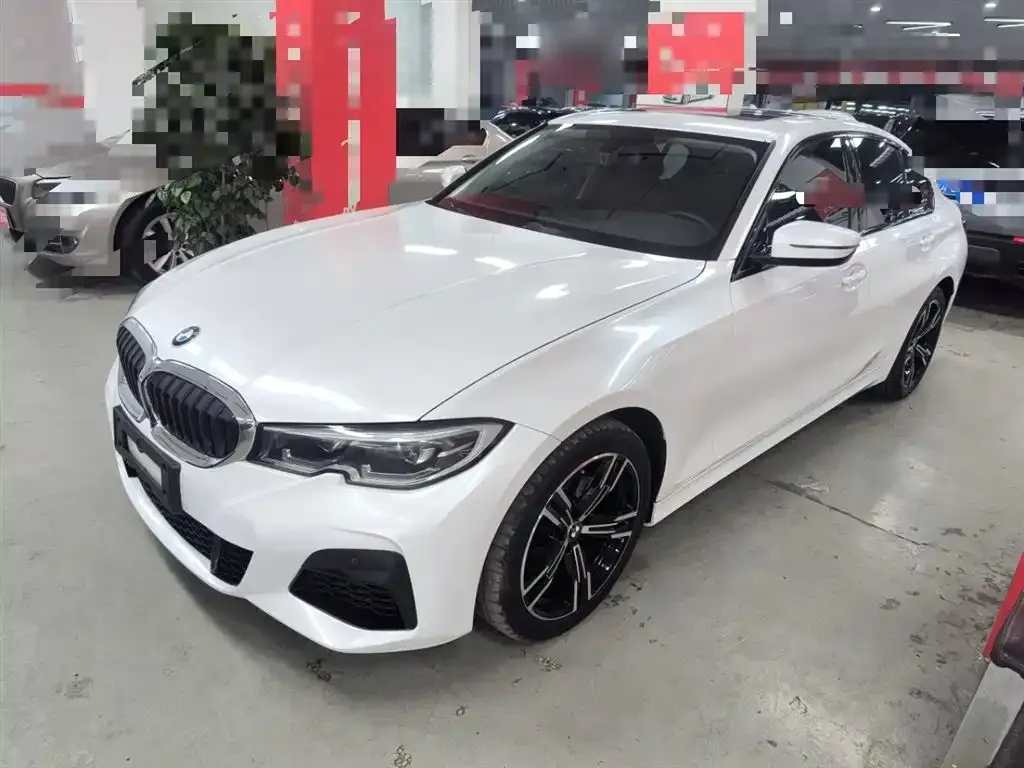 BMW 3 Series 2021 из CN, фото 1