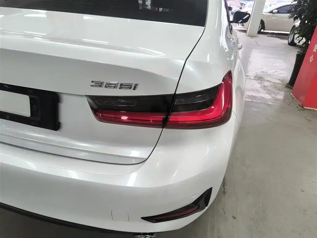 BMW 3 Series 2021 из CN, фото 7