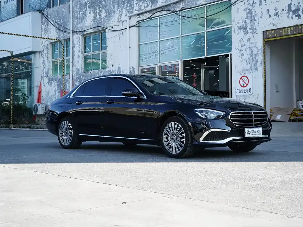 [object Object] E-Class 2023 из CN, фото 3