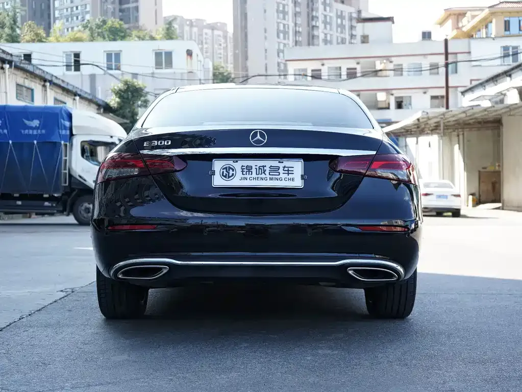 [object Object] E-Class 2023 из CN, фото 8