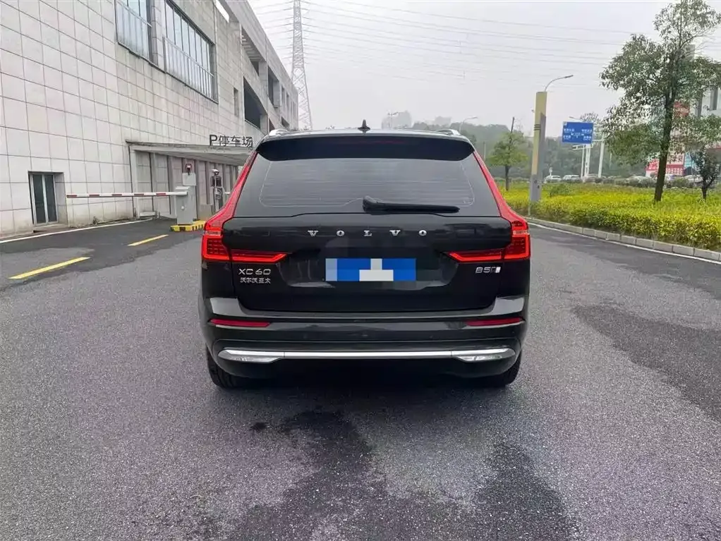 Volvo XC60 2022 из CN, фото 3