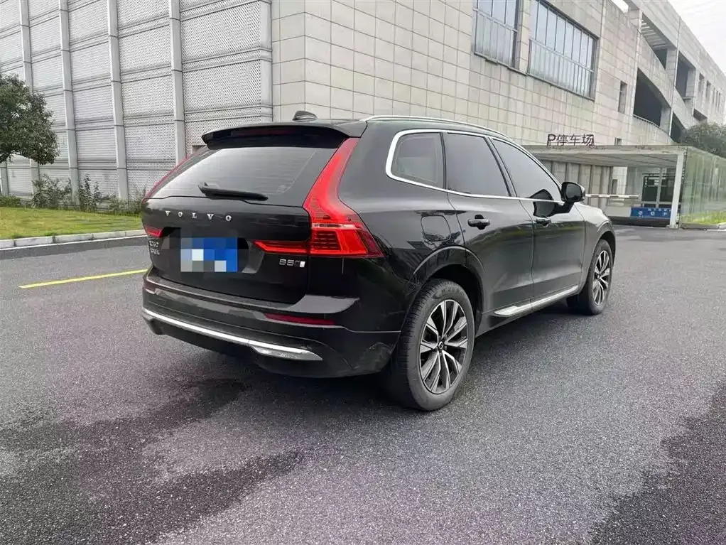 Volvo XC60 2022 из CN, фото 5