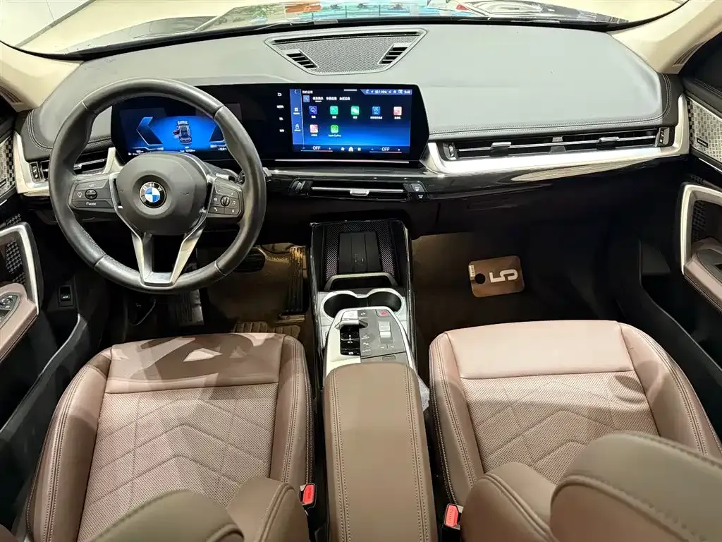 BMW X1 2025 из CN, фото 8