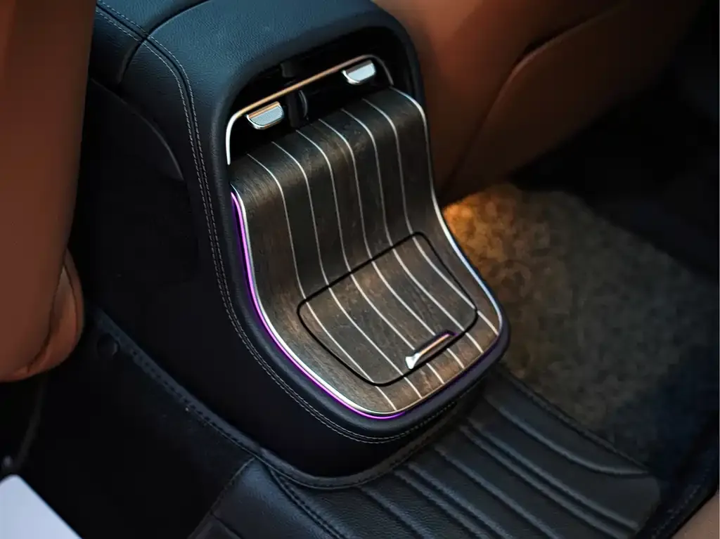 Mercedes-Benz E-Class 2025 из CN, фото 9