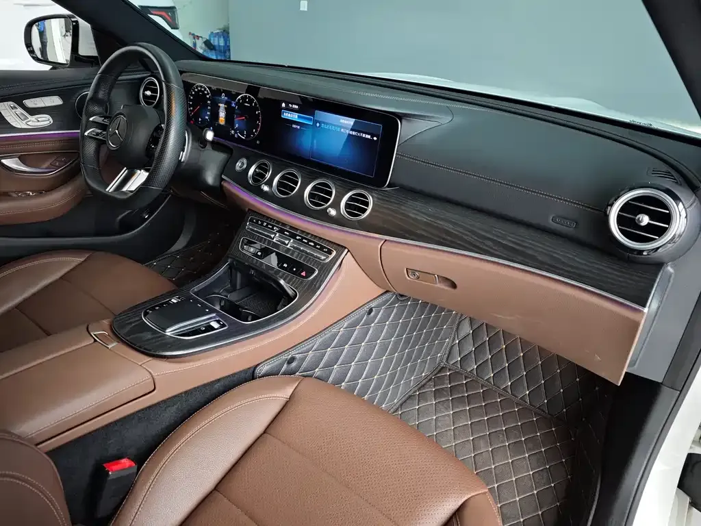 Mercedes-Benz E-Class 2022 из CN, фото 4