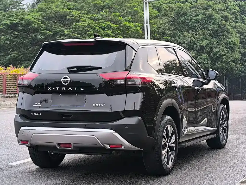 Nissan X-Trail — фото 5