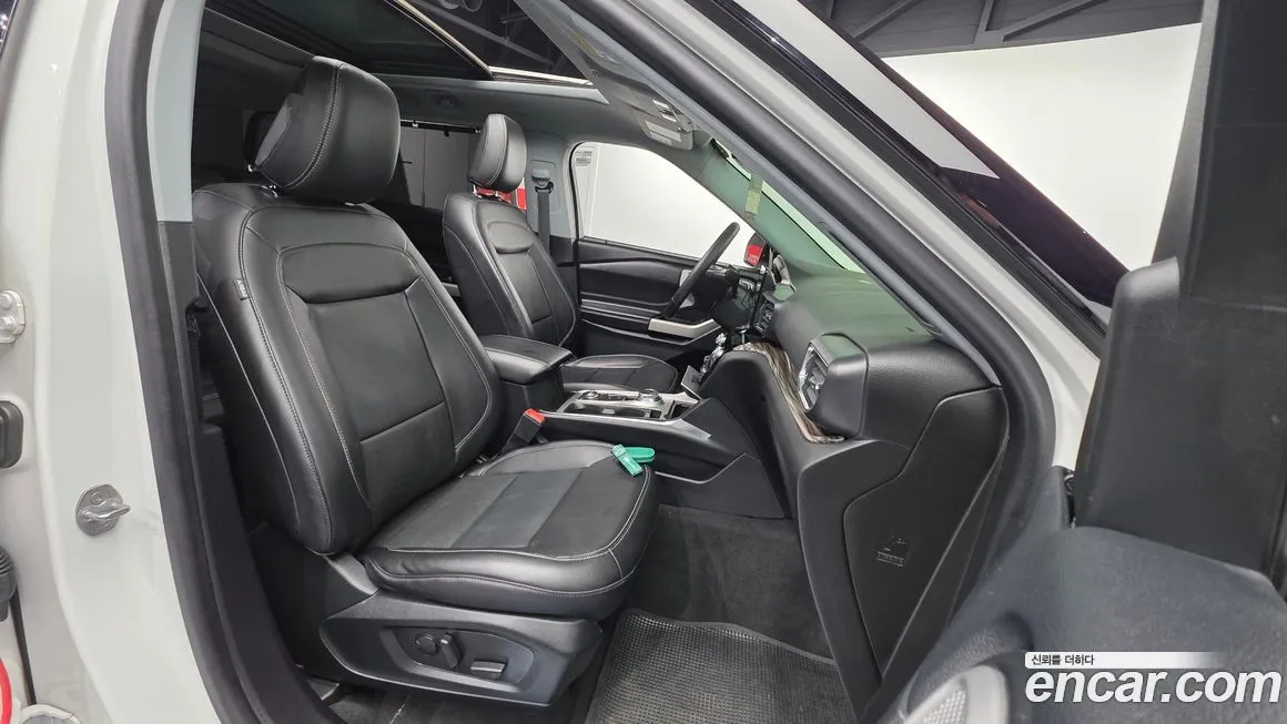 Ford Explorer 2022 из KR, фото 10