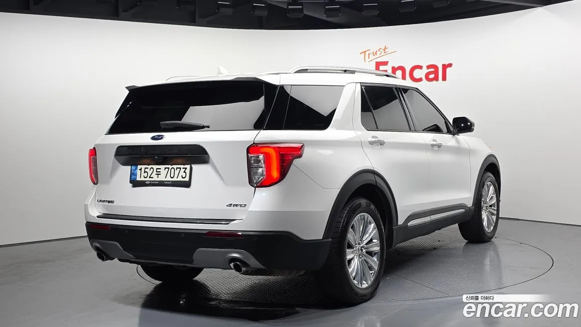 Ford Explorer 2022 из KR, фото 2