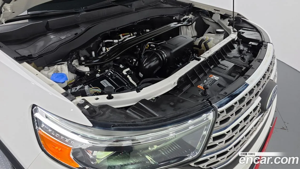 Ford Explorer 2022 из KR, фото 6