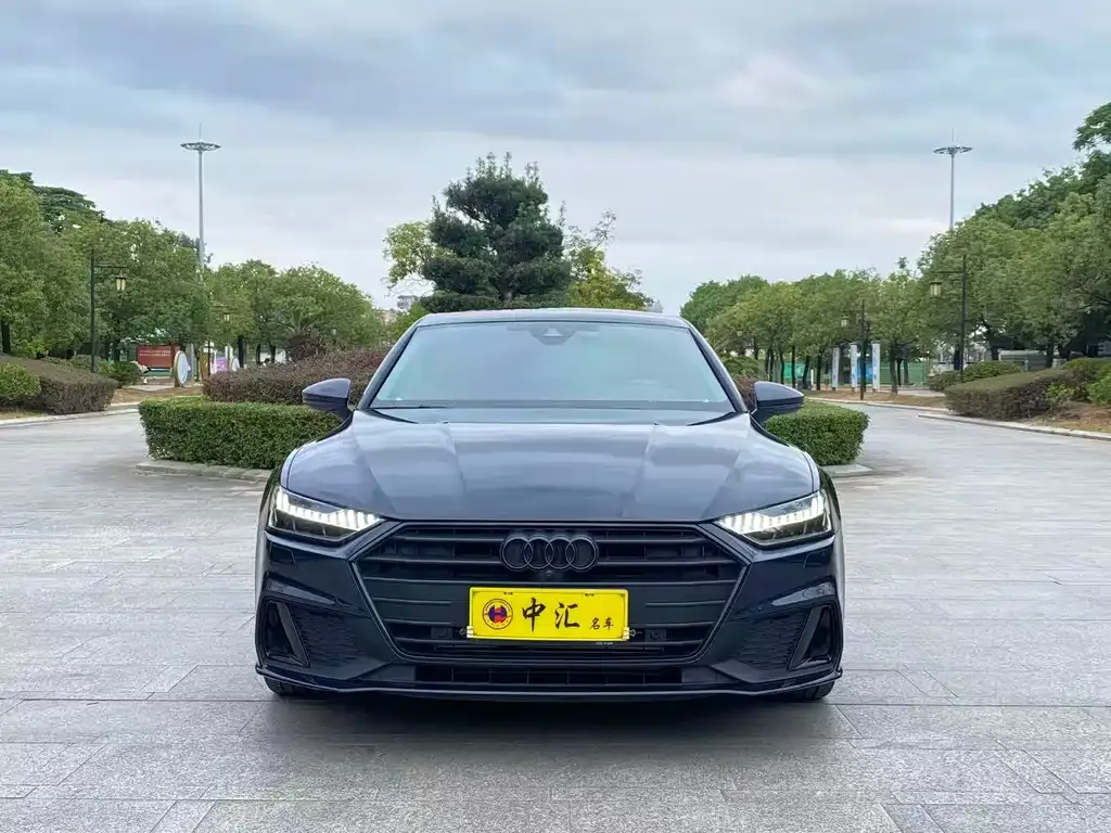 Audi A7 2023 из CN, фото 2