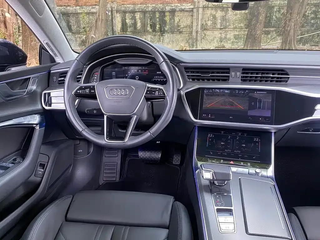 Audi A7 2023 из CN, фото 8