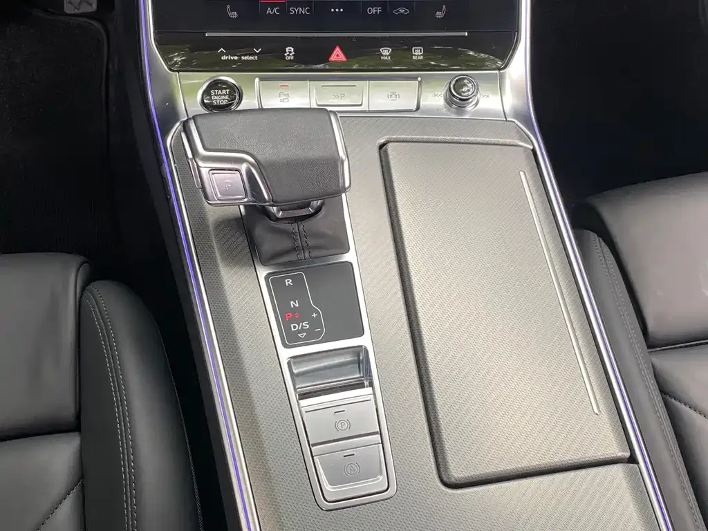Audi A7 2023 из CN, фото 9
