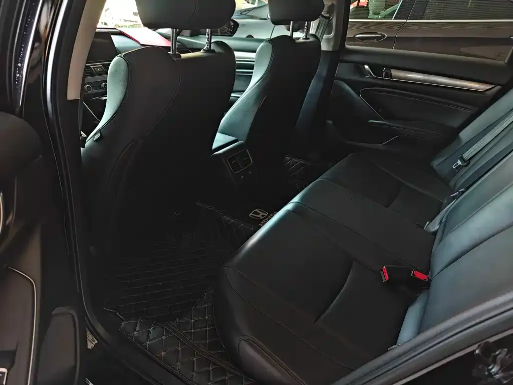 Honda Accord 2022 из CN, фото 6