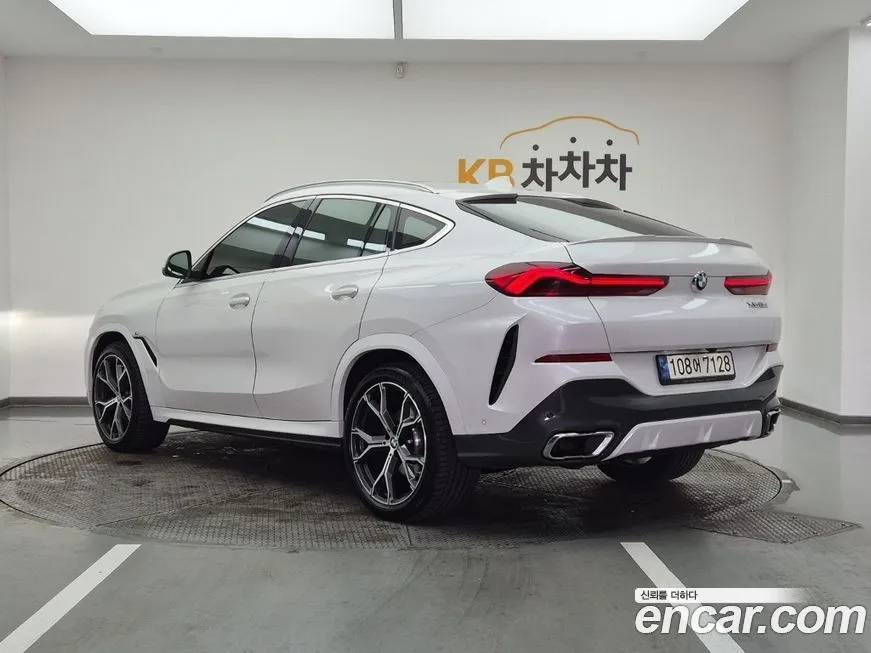 BMW X6 2022 из KR, фото 3