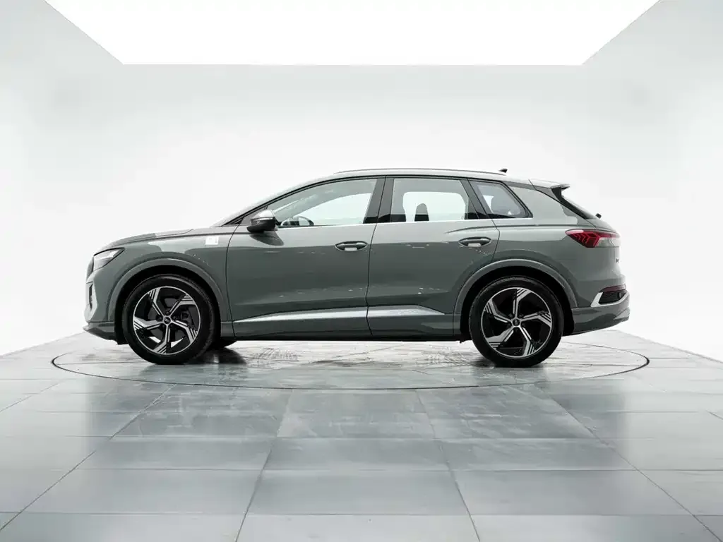 Audi Q4 e-tron 2024 из CN, фото 4