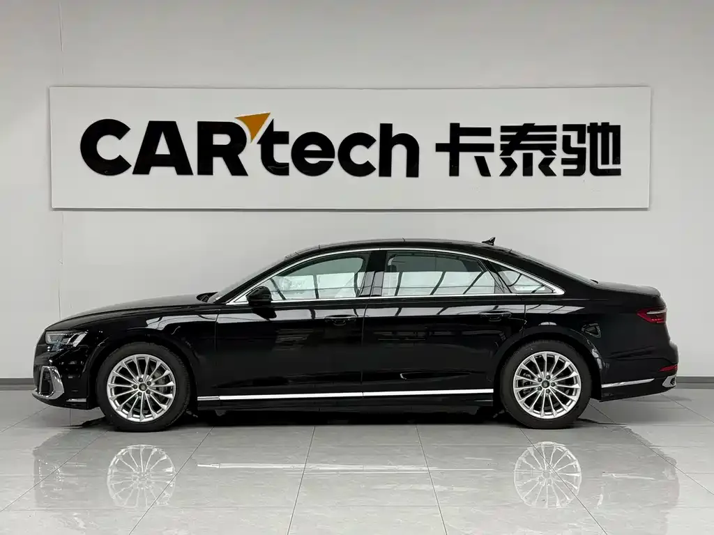 Audi A8 2025 из CN, фото 3