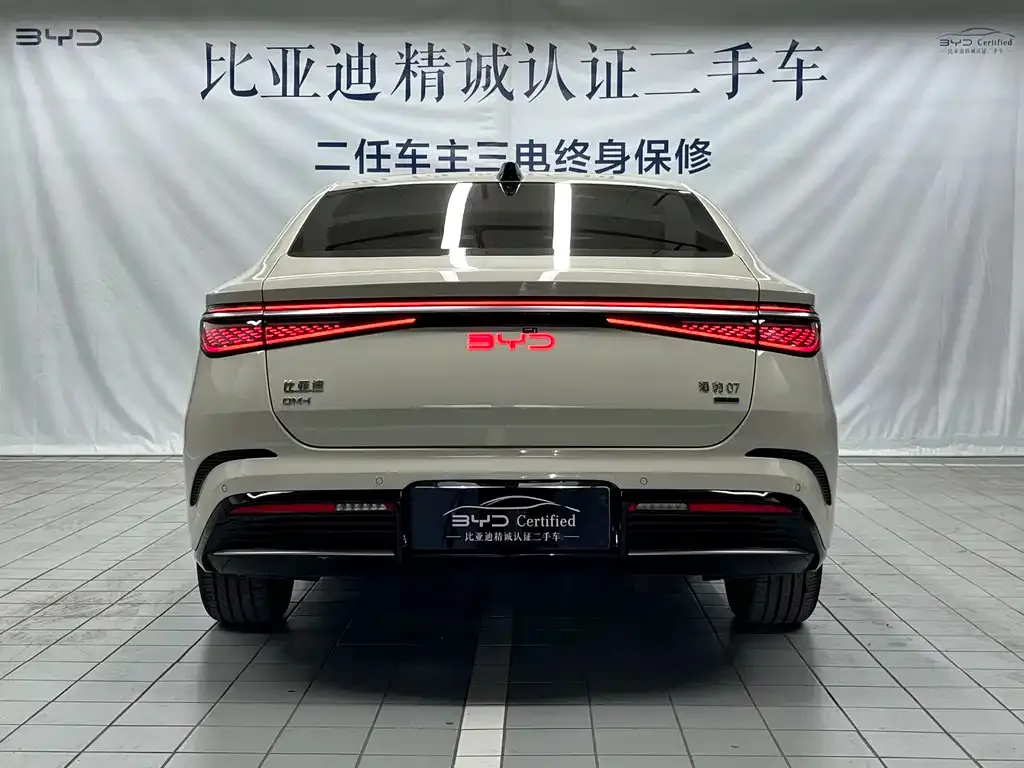 BYD Seal 07 DM-i — фото 4
