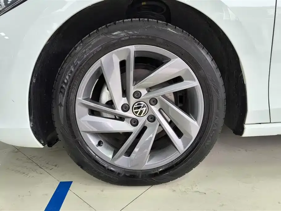 Volkswagen Lamando 2024 из CN, фото 6