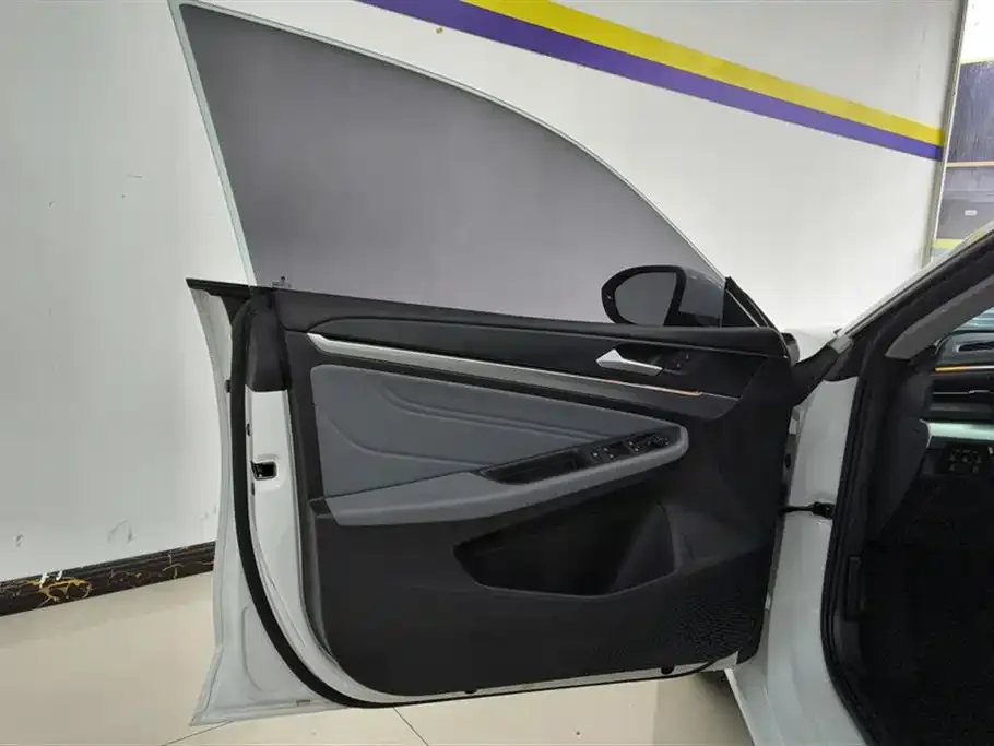Volkswagen Lamando 2024 из CN, фото 7