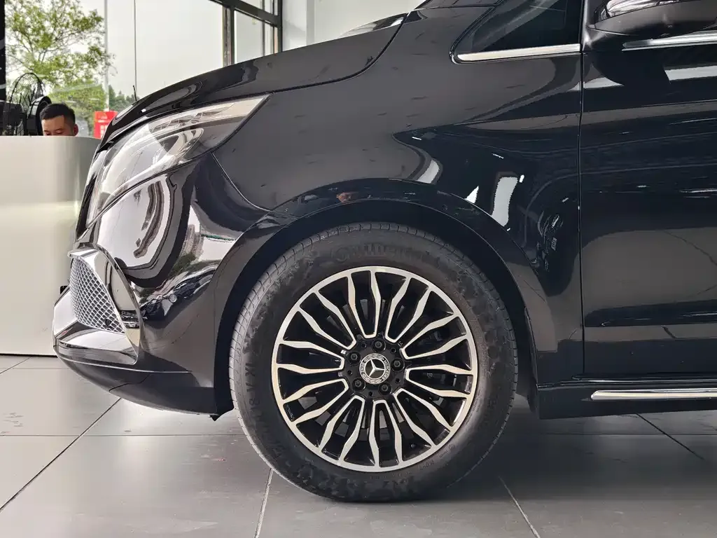 Mercedes-Benz V-Class 2022 из CN, фото 4