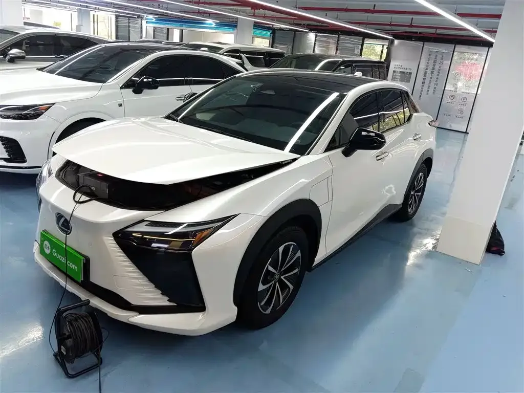 Lexus RZ 2023 из CN, фото 1