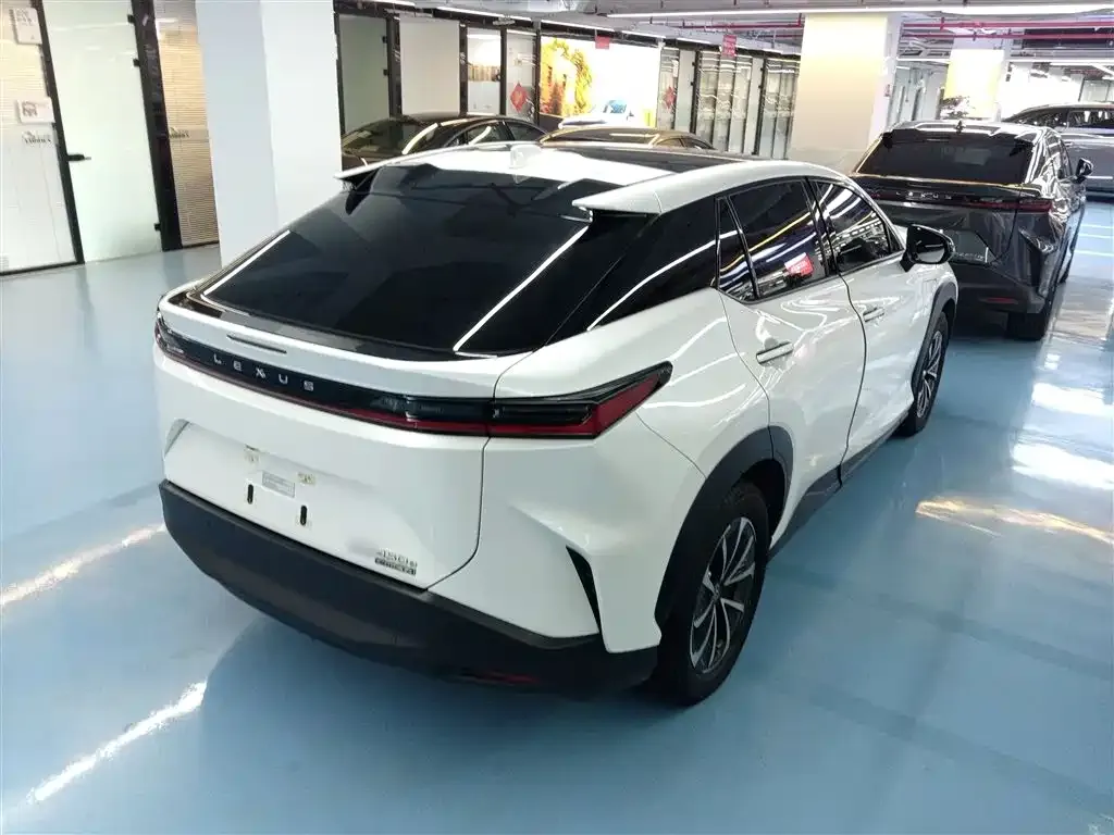 Lexus RZ 2023 из CN, фото 7