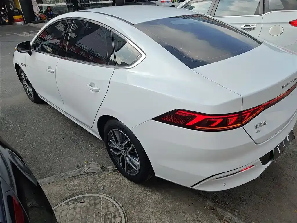 BYD Qin PLUS 2022 из CN, фото 5
