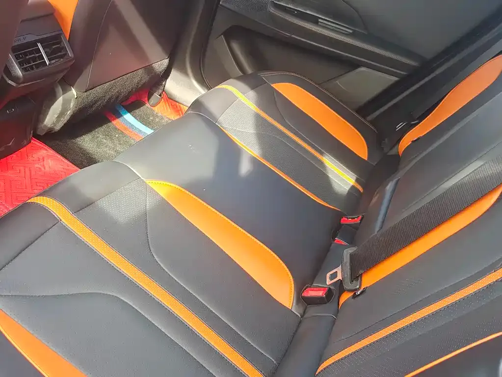 Changan UNI-V 2024 из CN, фото 6