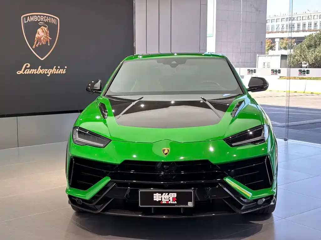 Lamborghini Urus — фото 2