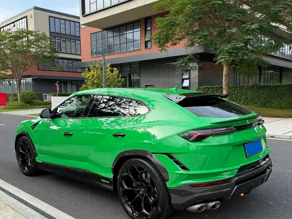 Lamborghini Urus — фото 4