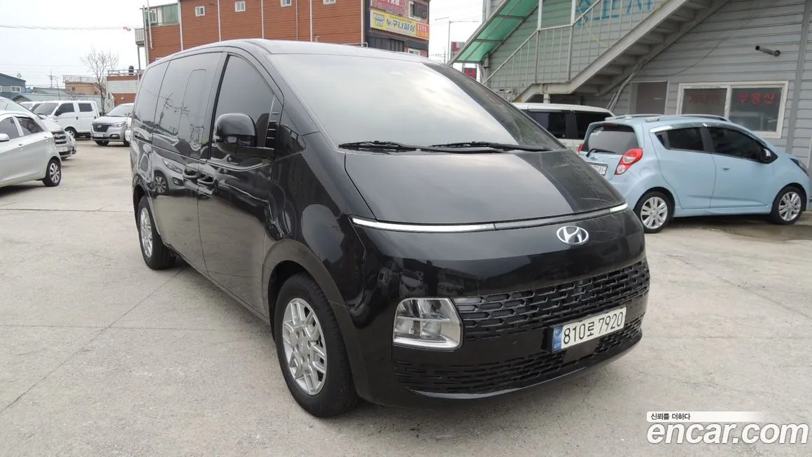 Hyundai Staria — фото 3
