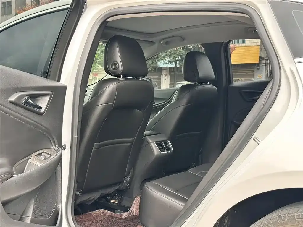 Chevrolet Malibu XL 2022 из CN, фото 9