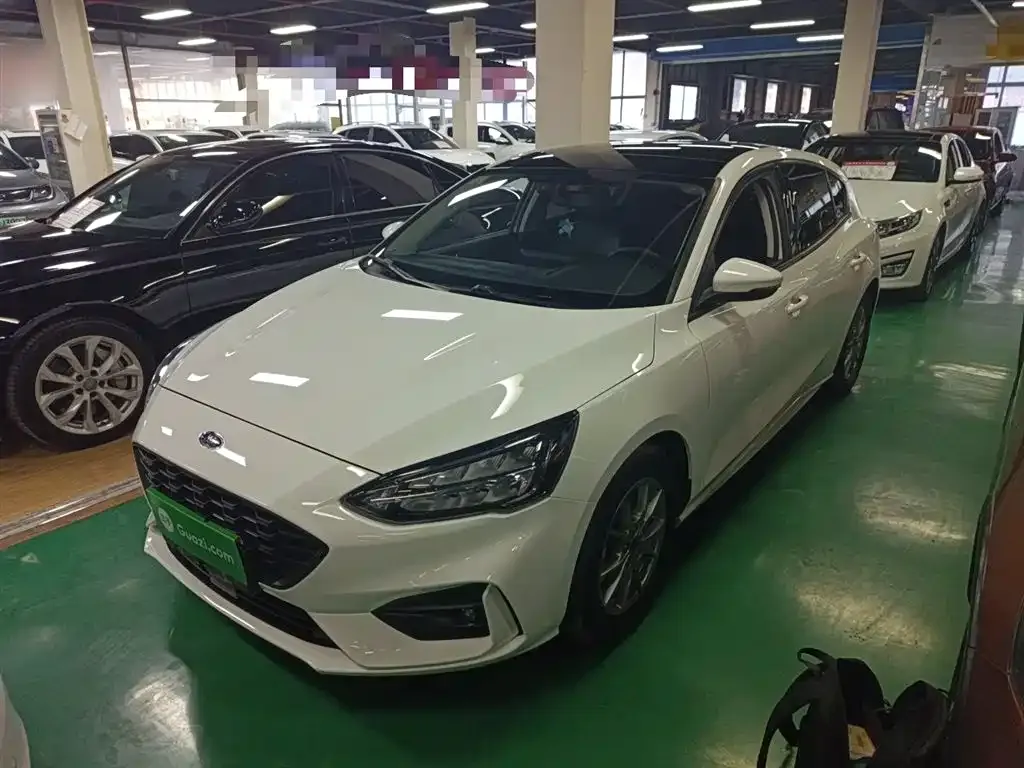 Ford Focus 2021 из CN, фото 1