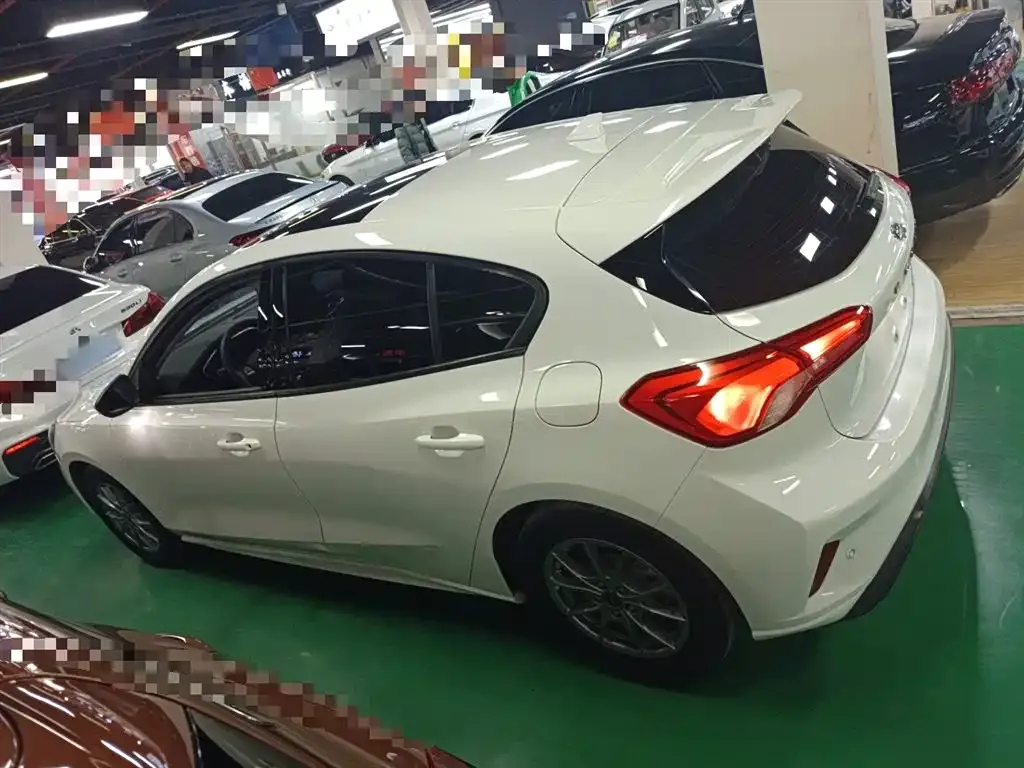 Ford Focus 2021 из CN, фото 5