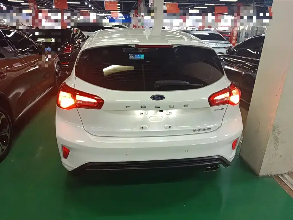Ford Focus 2021 из CN, фото 6