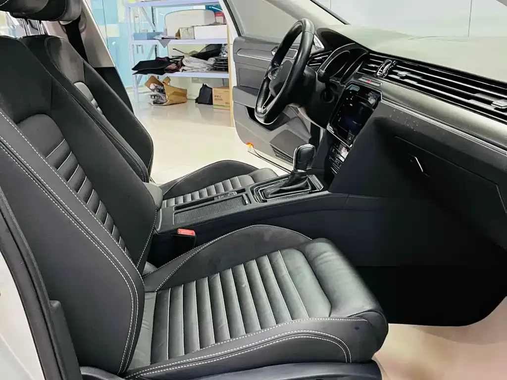 Volkswagen Magotan 2021 из CN, фото 10
