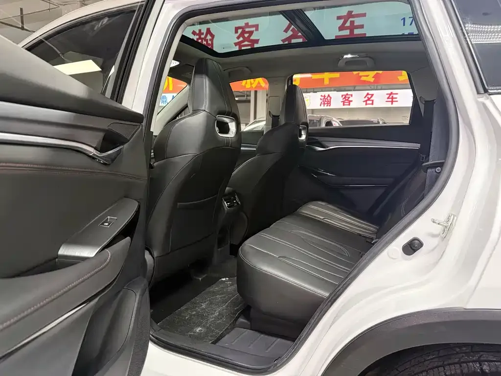 Changan CS75PLUS — фото 9