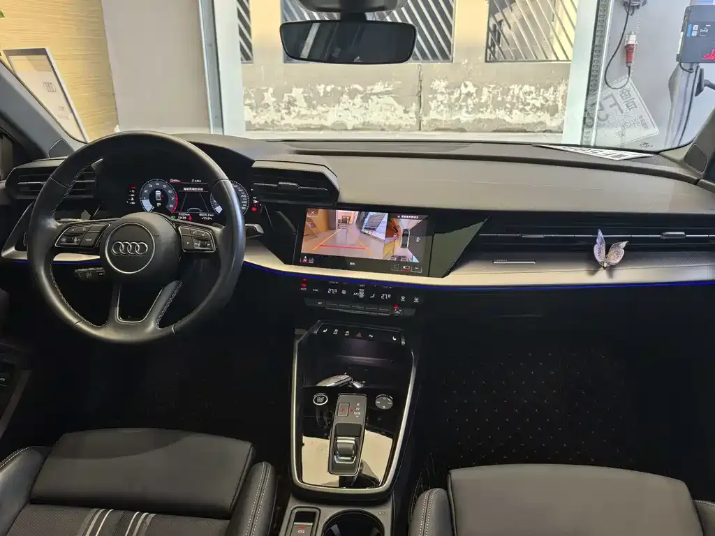 Audi A3 2024 из CN, фото 8
