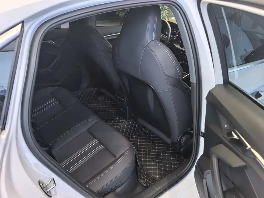 Audi A3 2024 из CN, фото 9
