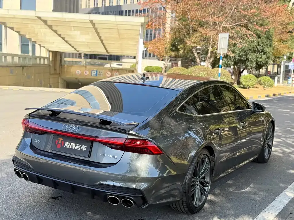 Audi A7 — фото 6