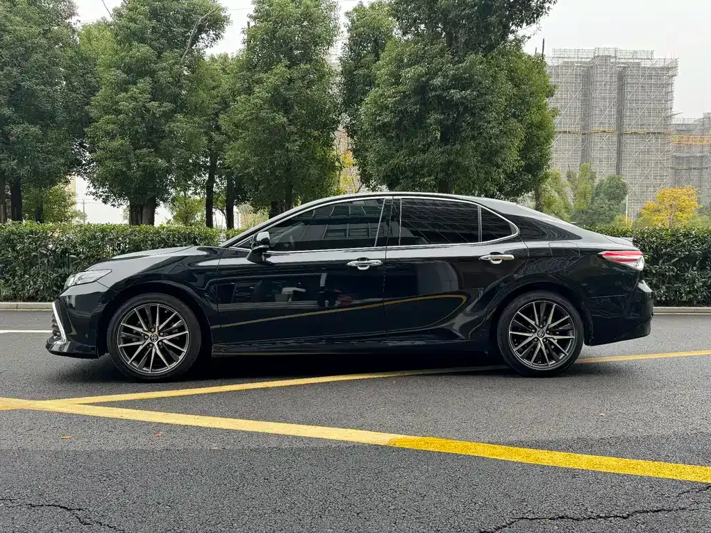Toyota Camry 2022 из CN, фото 4