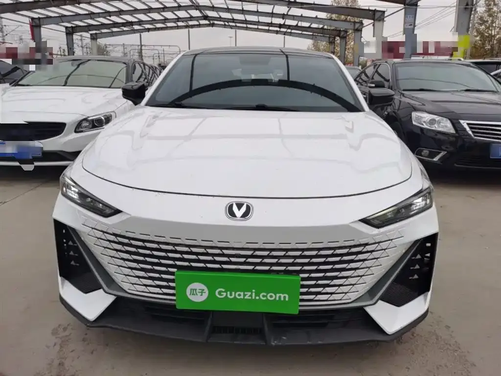 Changan UNI-V 2023 из CN, фото 3